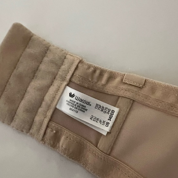 Wacoal Convertible Strapless Bra | nude - Picture 10 of 10